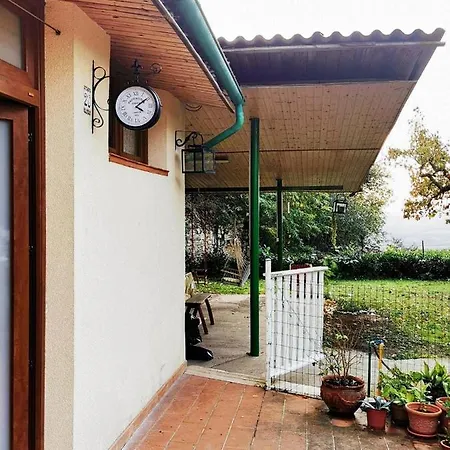 Semesterbostad Casa Vacanze No3465 Guardea